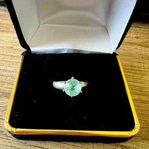 Womens size 7 Rainforest Topaz Silver Ring